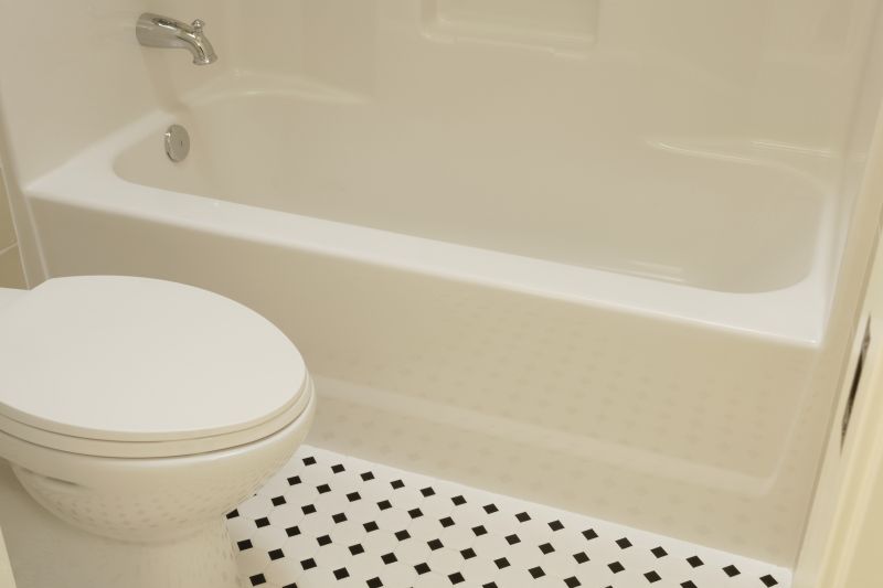 Cost of Bathtub Refinishing in Oak Creek, WI